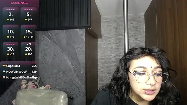 Aura_cute_ live