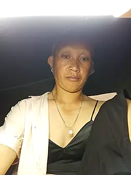 Heli_pusy live