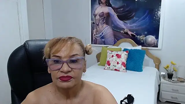 emiliaa_hot live