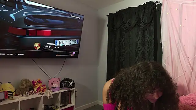 mia_hart live