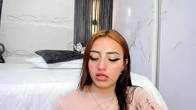 Lesly_sexy4u live