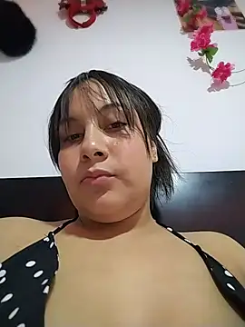 esmeralda_jadees live