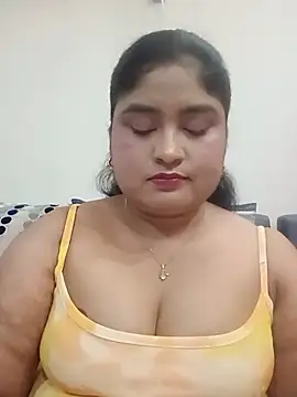 hornyriyanka live
