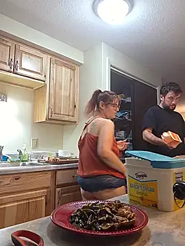 Ashloves_ live