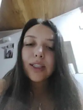 Bella_Karoline live
