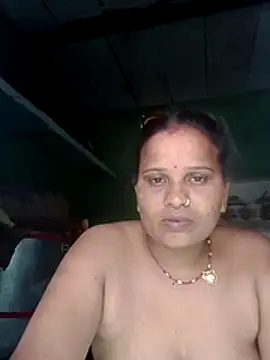 Shivani09900 live