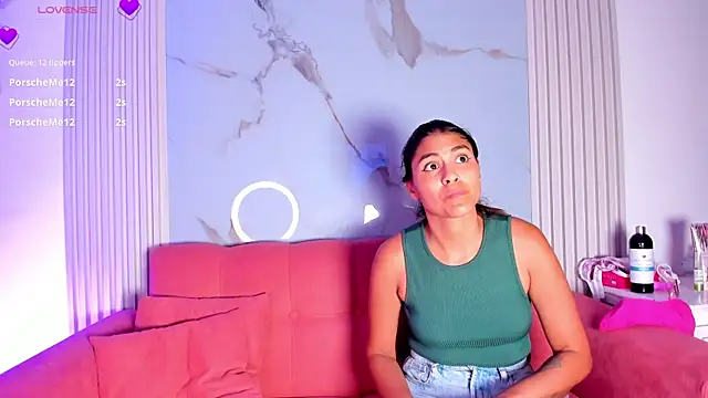 LunaRossie_ live