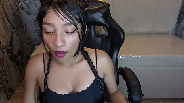 Adarasuri_v live
