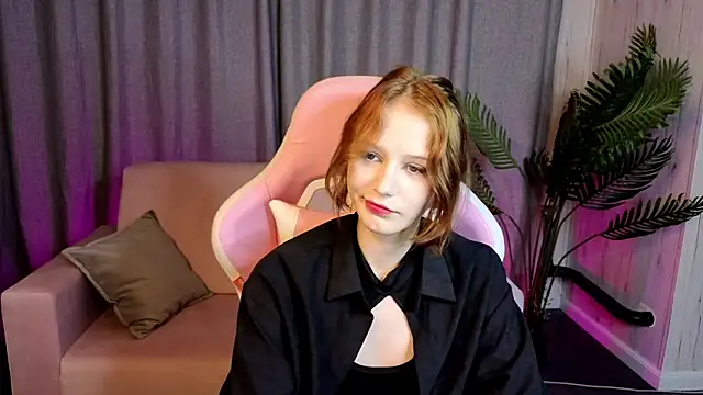 AliceJohansone live