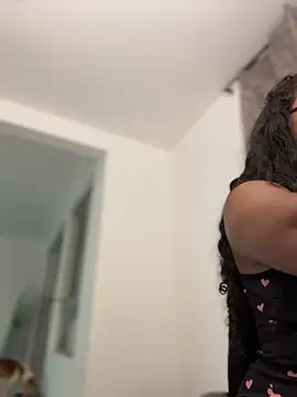 CurlyGirl_1 live