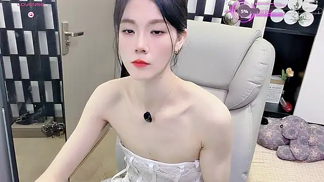 Yueyue-MM live