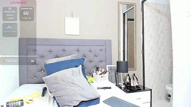 MilfVictoria live