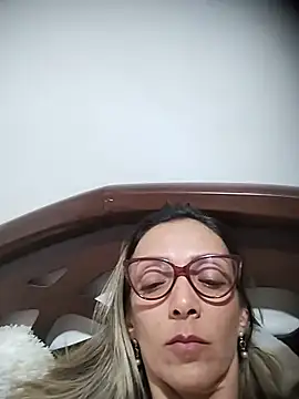 AlanaBrunetteX_X live