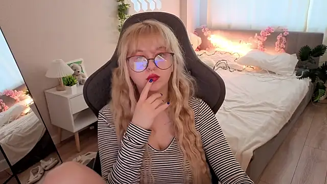Helen_Carson live