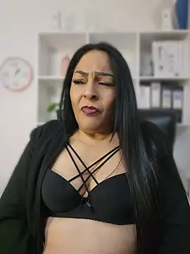 Gina_Myers live