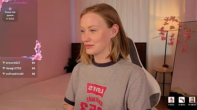 EvaHamilton live