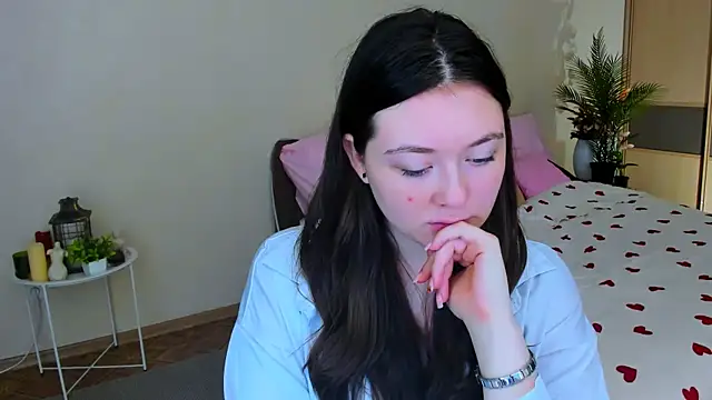 AlluringLookk live