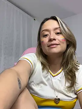 Ari_Angel23 live