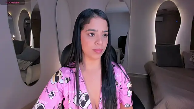 LucyCarter1 live