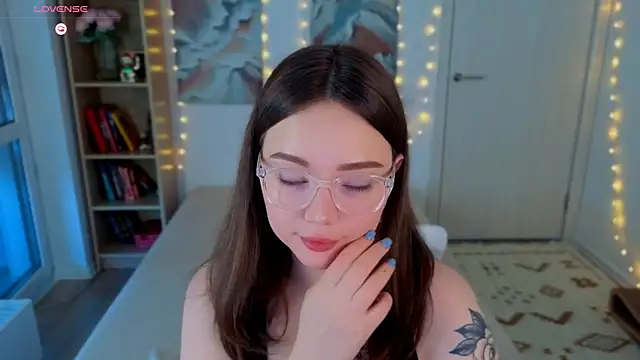 MilenaSaint live