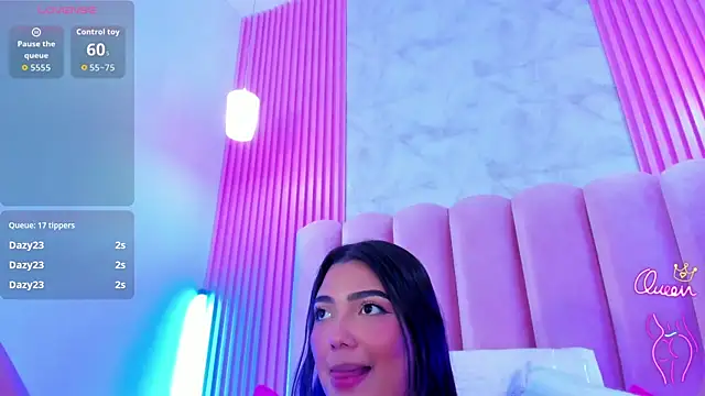 ArianaRougee live