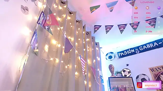 Emmy_Ruiz live