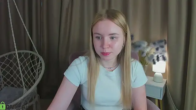 Linda__Bloom live