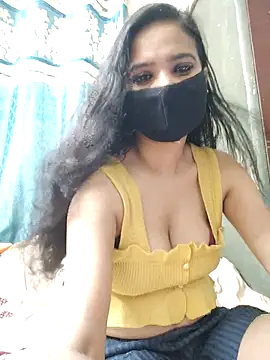 Amrita_Thakur01 live