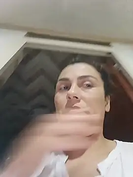 vanessa-titisM live
