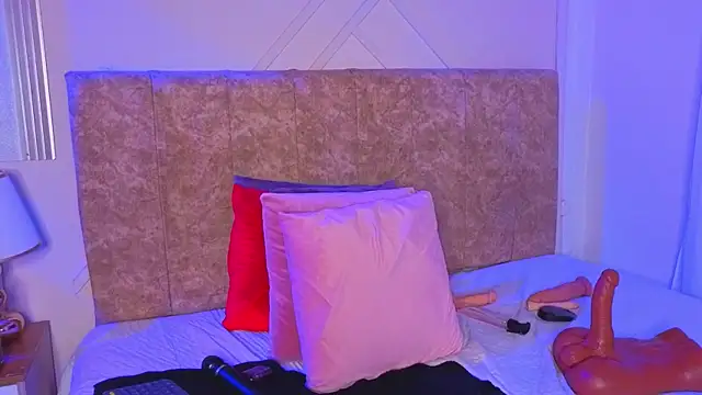angelinarouse_ profile