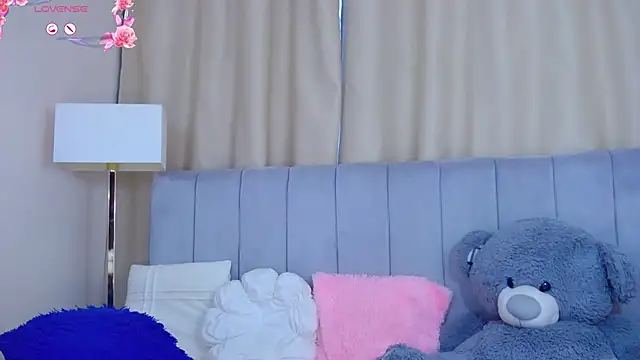 Barbie_Blond_ live