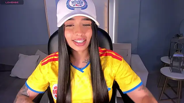 MariaHerrera_ live