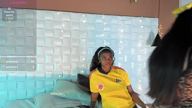 NoaandDelilah live