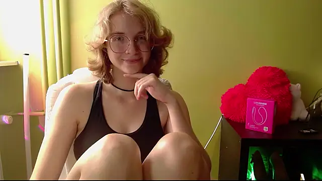 juicyPenny live