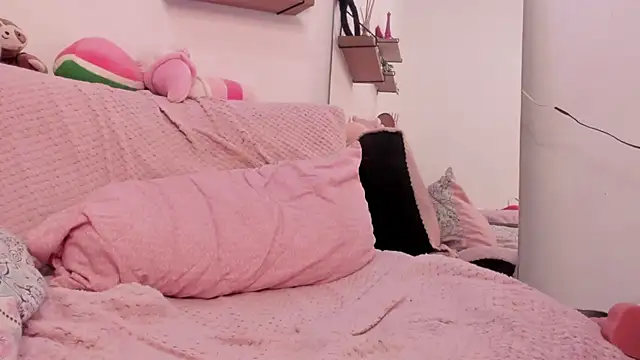 Manuela_monroe live