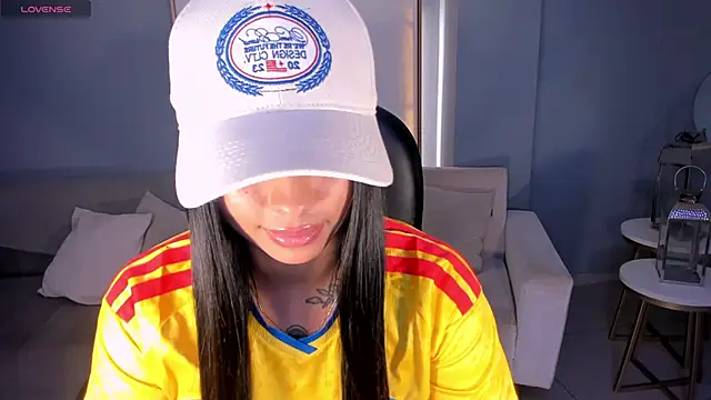 MariaHerrera_ live