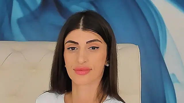 SkinnyDolly live