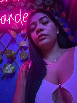 pocahontas6969 live