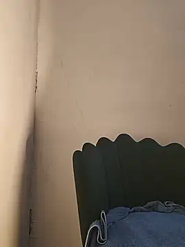 DIRTYSECRET_QUEEN_07 live