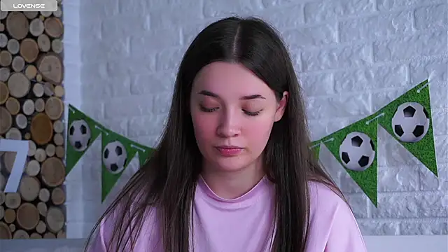 LowOncoming live