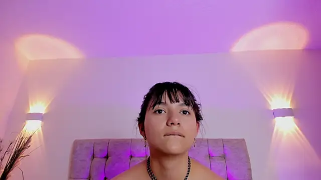 LiaJohnnson_ live