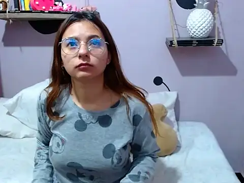 Kitana_kitty live