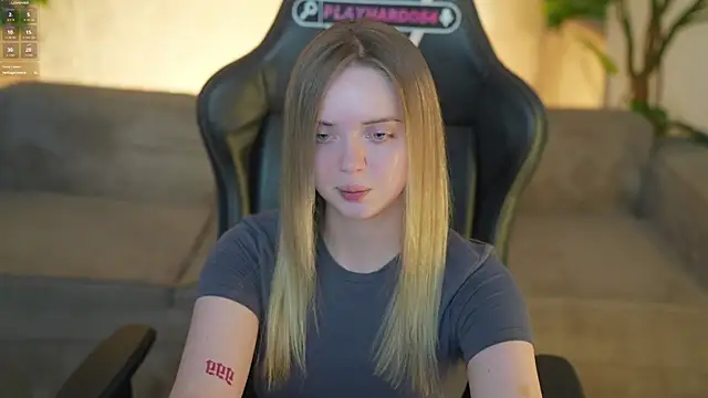 Cassy-Celestial_ live