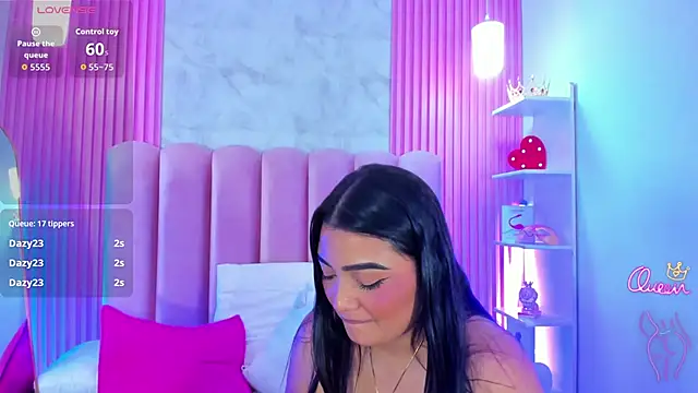 ArianaRougee live