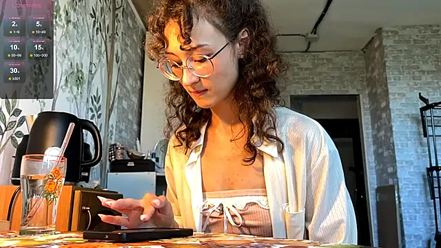CurlyWinx live