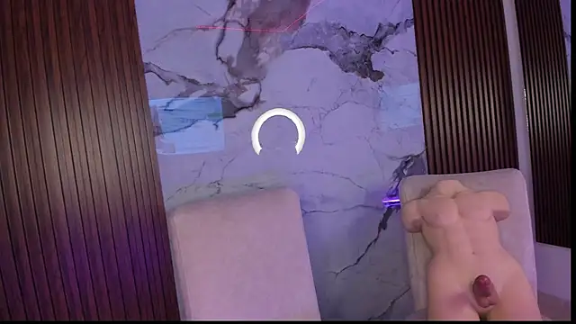 GabyHott_ live