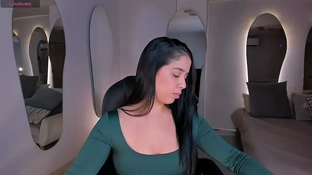 LucyCarter1 live