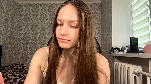 ShaylaChong live