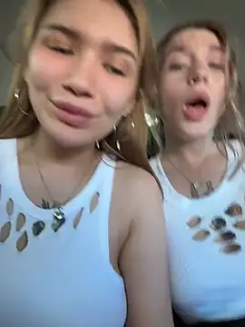FlashTitsRoyal live