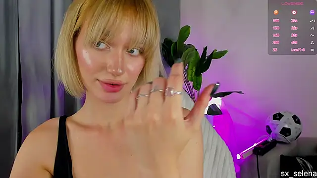 Ice_Strawberry live
